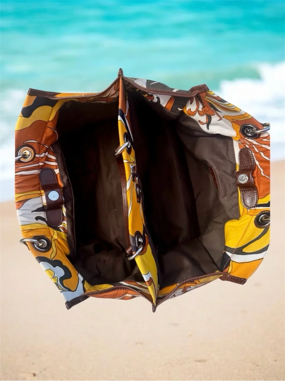 D&G 💯Floral Canvas Tote in Yellow, Orange, Black,Brown ,Cream 🤩